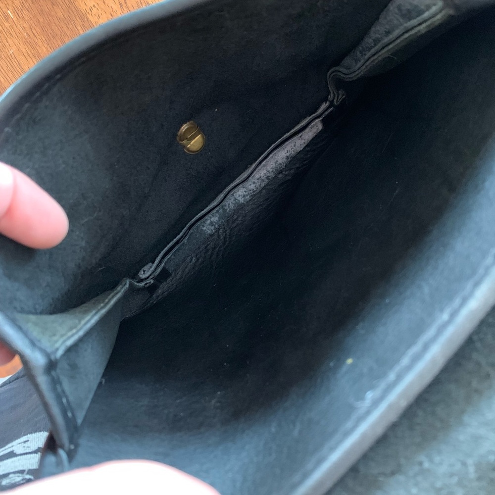 Vintage coach station bag (strap not original) - Picture 8 of 9